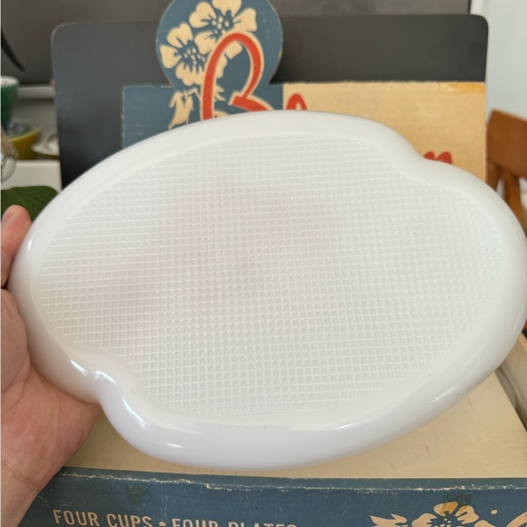 Federal Glass Autumn Blossom milk glass snack set with original box - Picture 5 of 8